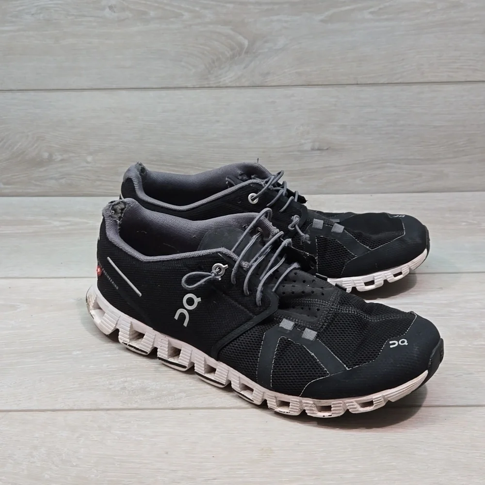 On Running Women Athletic Cloud Sneakers shoes sz 10